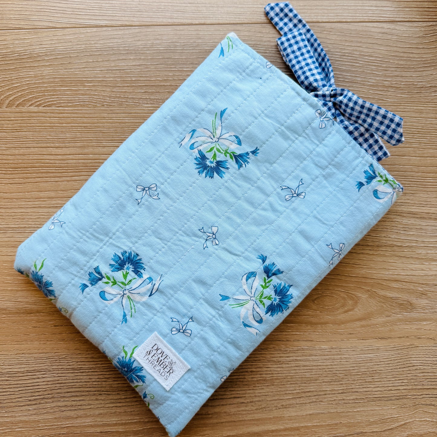 Book & E-Reader Sleeve – Bow/Blue Gingham - Medium - Tie Closure
