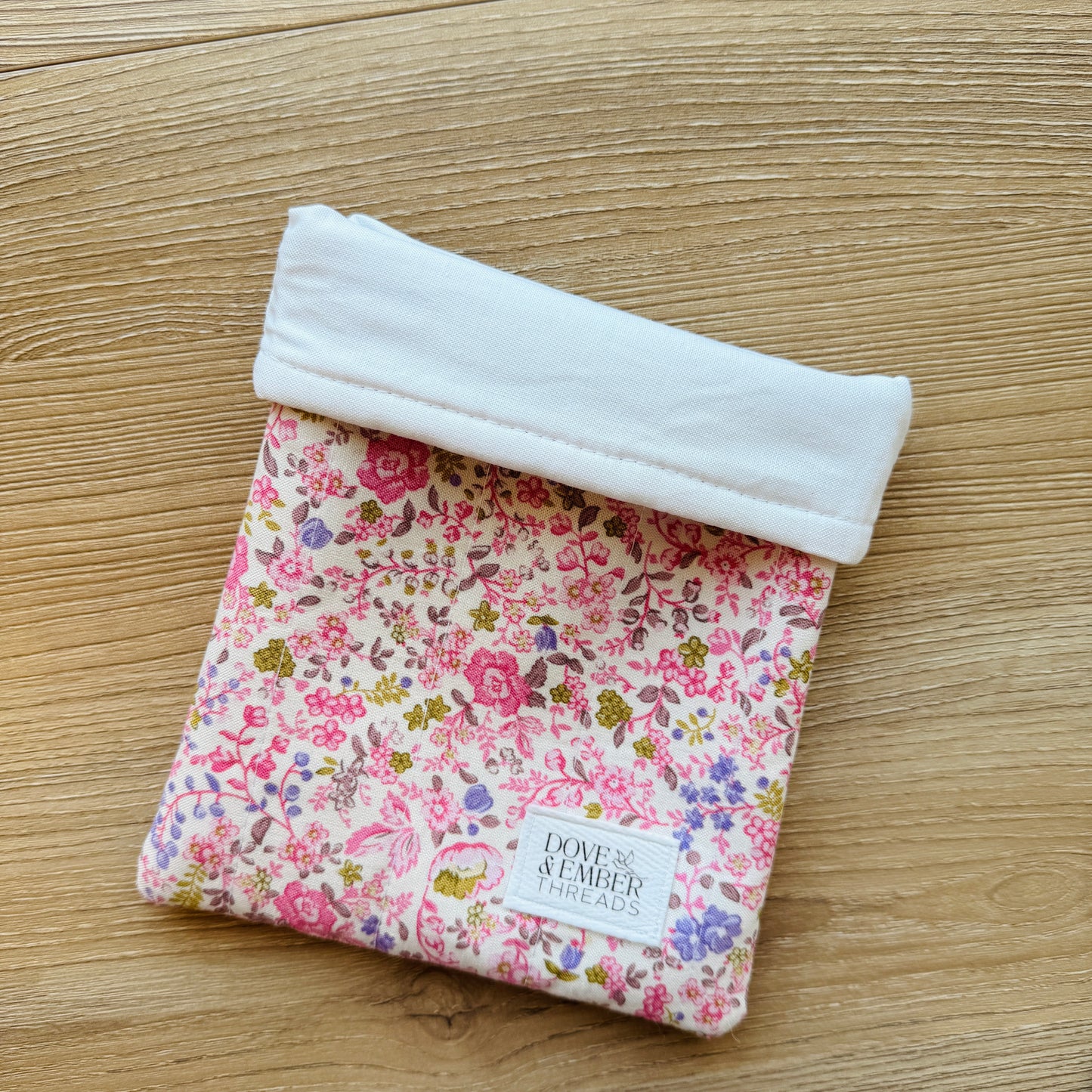 Book & E-Reader Sleeve – Pink Meadow/White - Small