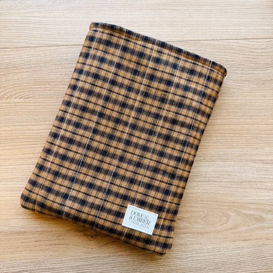 Book & E-Reader Sleeve – Tan/Navy Plaid - Large
