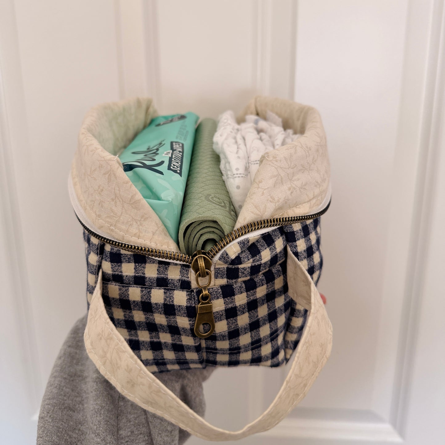 Diaper & Wipe Pouch – Navy Gingham/Soft Fern (Limited)