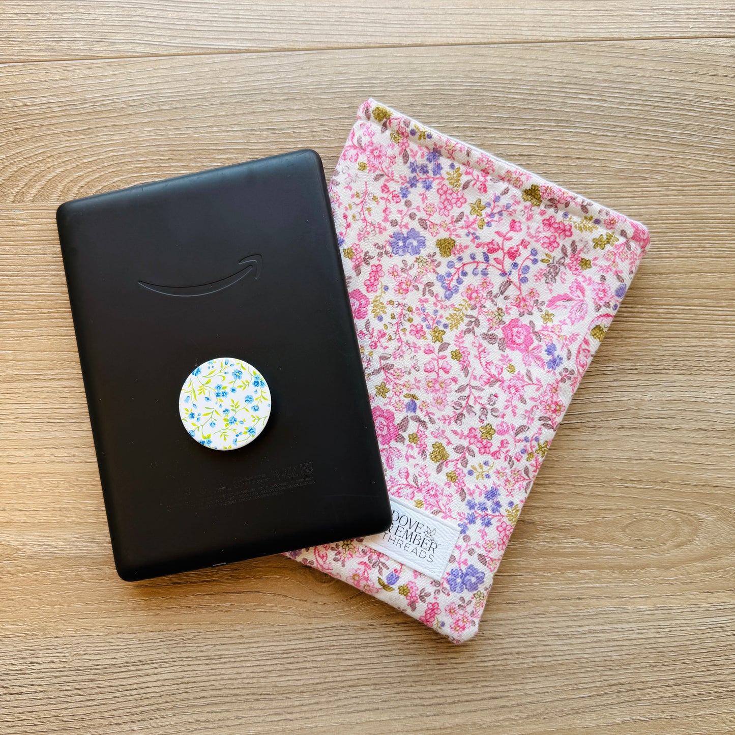 Book & E-Reader Sleeve – Pink Meadow/White - Small