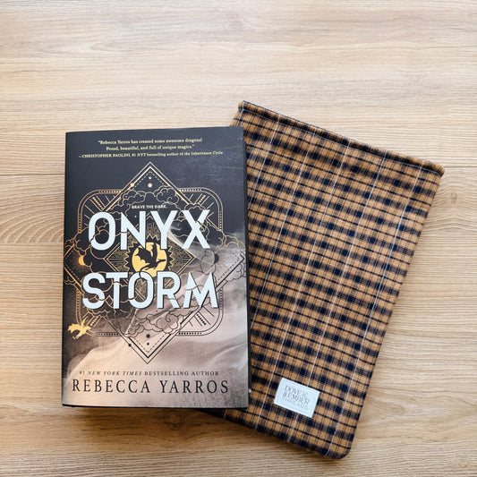 Book & E-Reader Sleeve – Tan/Navy Plaid - Large